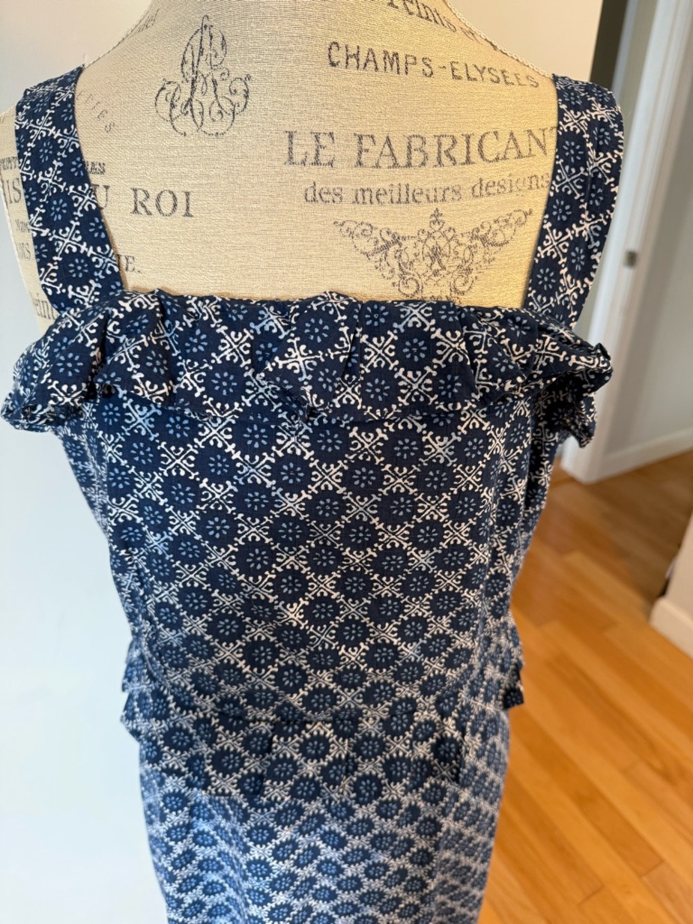 Ann Taylor Navy White Patterned Ruffle-Trim dress